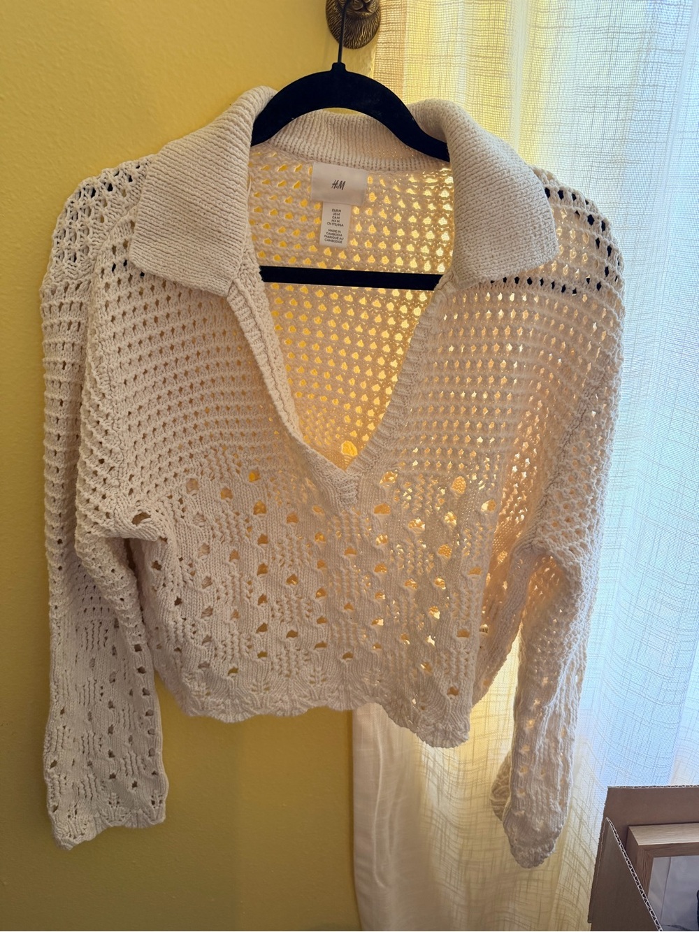 H&M Cream Open-Weave V-Neck Collared Sweater